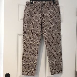 Gap the Slim City Khaki, size 6R, new with tags